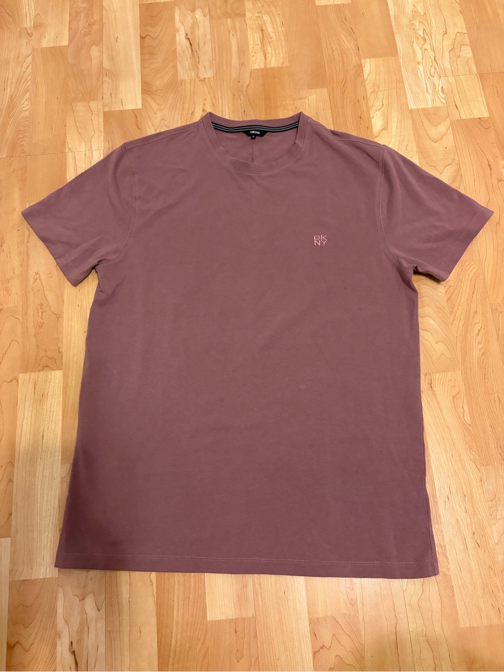 DKNY Men's Crew Tee in Dusty Pink